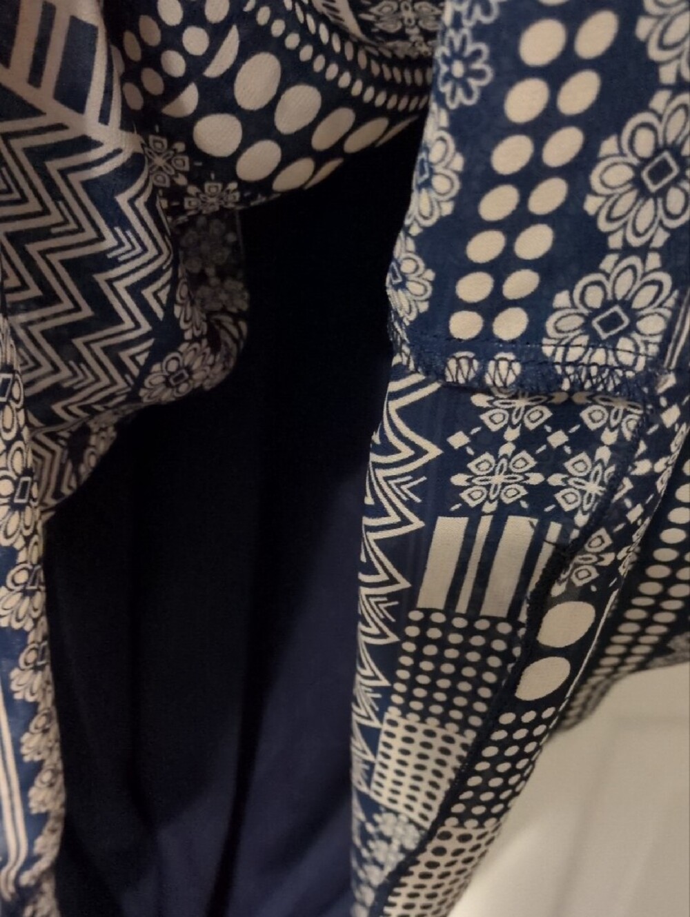 Tribal Navy and White Geometric Print Tunic - Picture 7 of 12